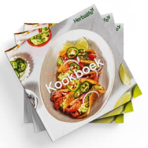 Kookboek met 80 recepten uit Europa en Afrika